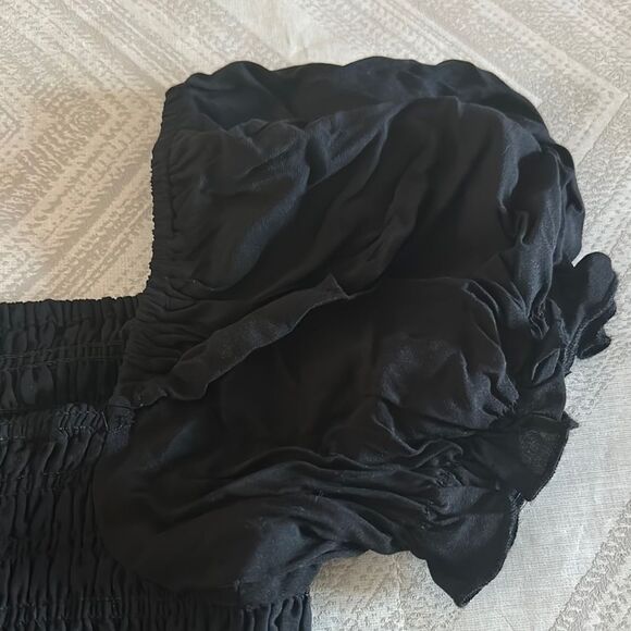 Katie J NYC Girls Marli Short-Sleeve Puff Sleeve Smock Black Textured Blouse - M - Picture 2 of 7